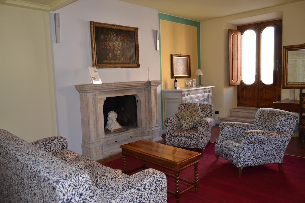 サン・クイーリコ・ドルチャ Casa Lemmiゲストハウス 部屋 写真